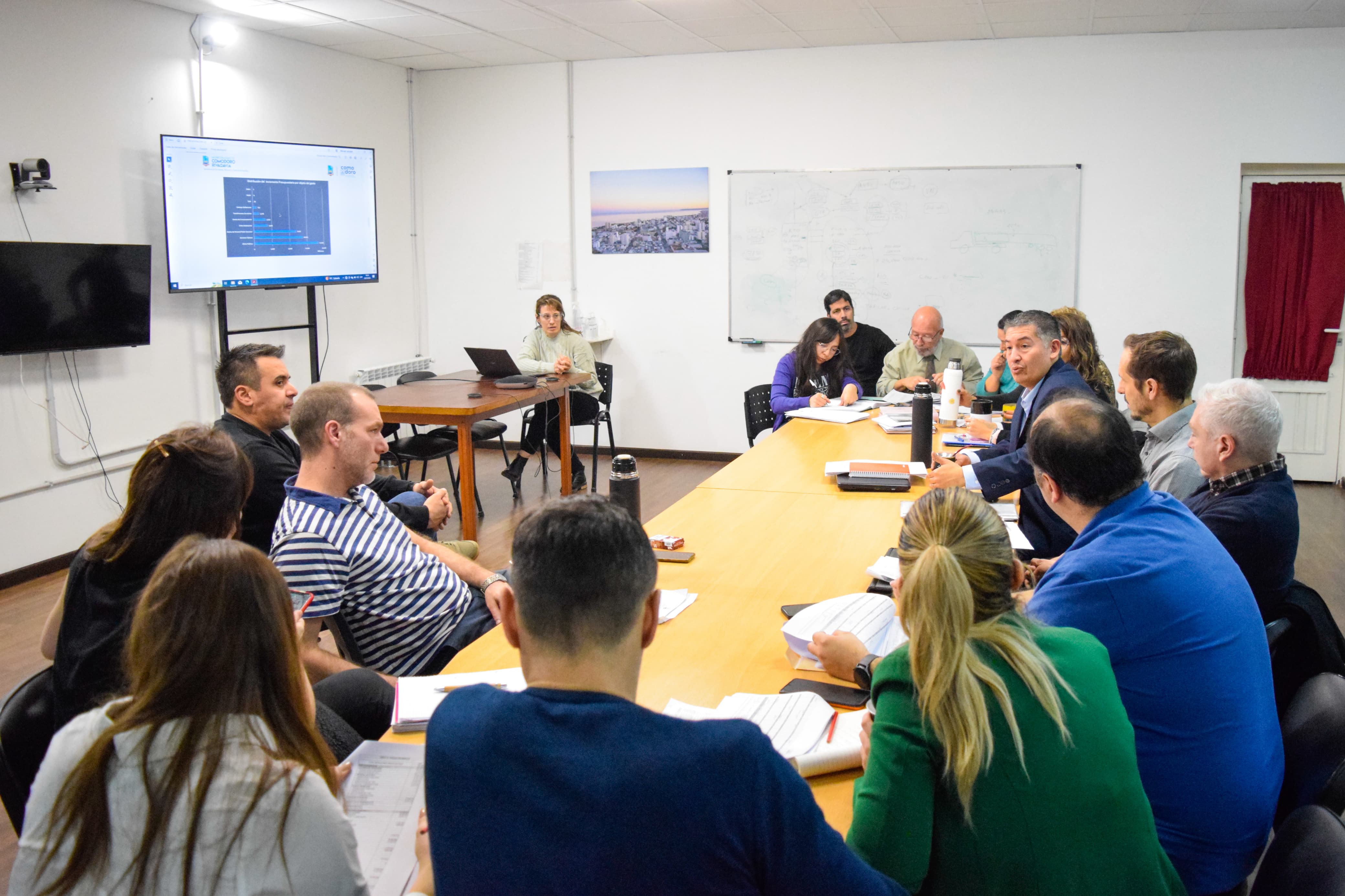 El cuerpo analiza la Ampliación Presupuestaria